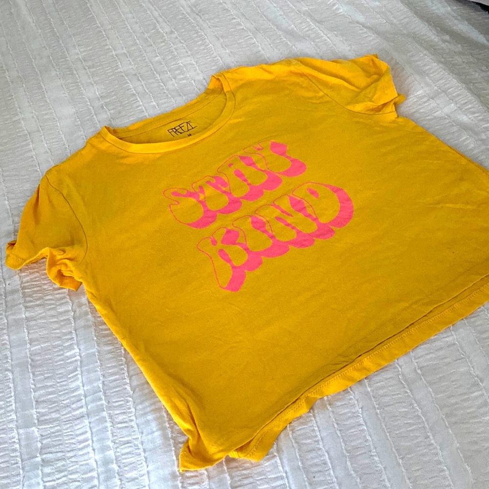 Stay kind tee